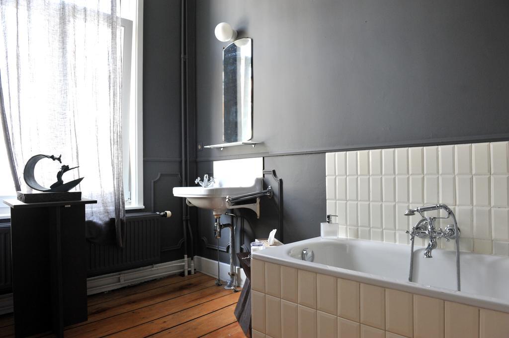 Sgt.Pepper'S Bnb Ixelles Rum bild
