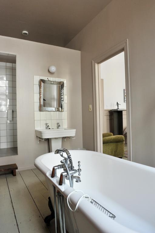 Sgt.Pepper'S Bnb Ixelles Rum bild