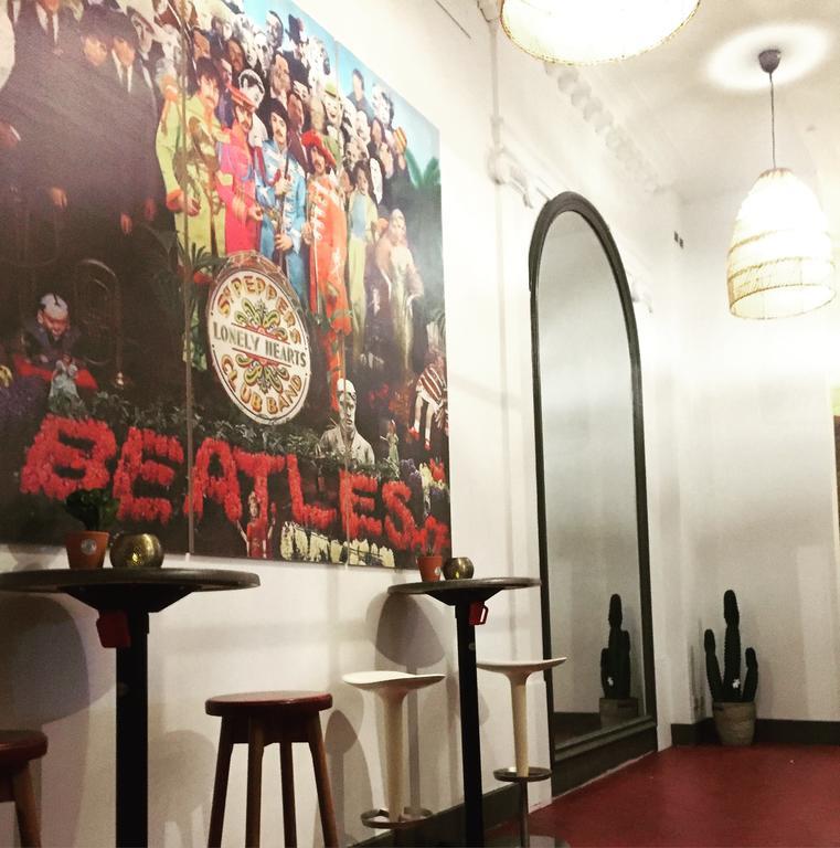 Sgt.Pepper'S Bnb Ixelles Exteriör bild
